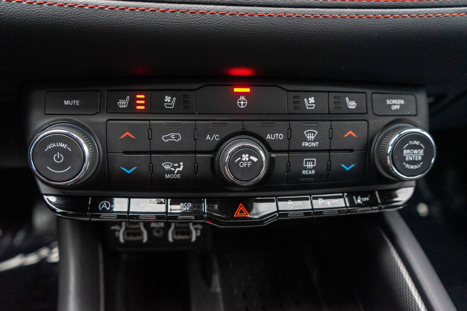 Used 2025 Dodge Durango GT image 20