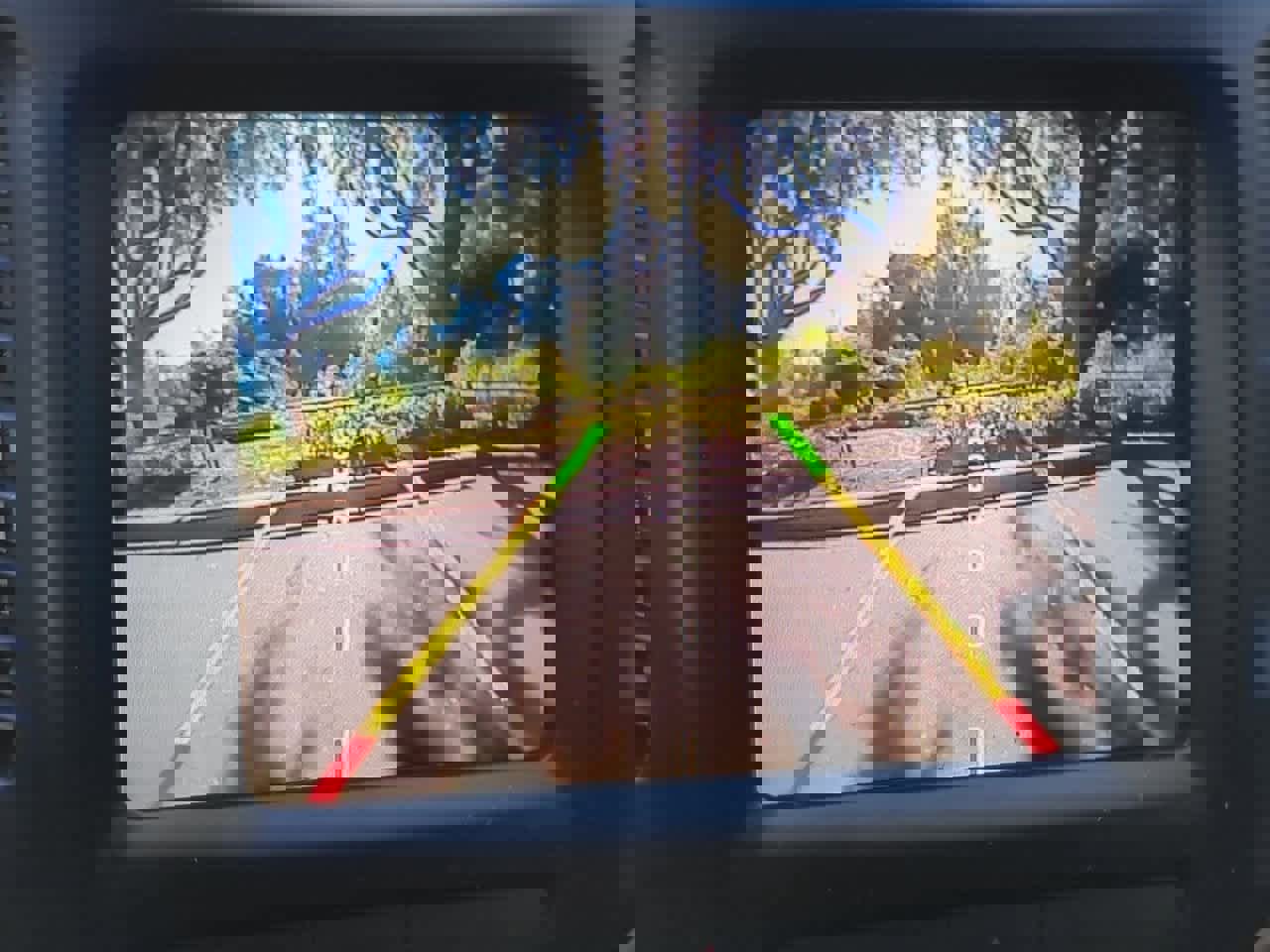 Used 2017 Jeep Cherokee Latitude image 28