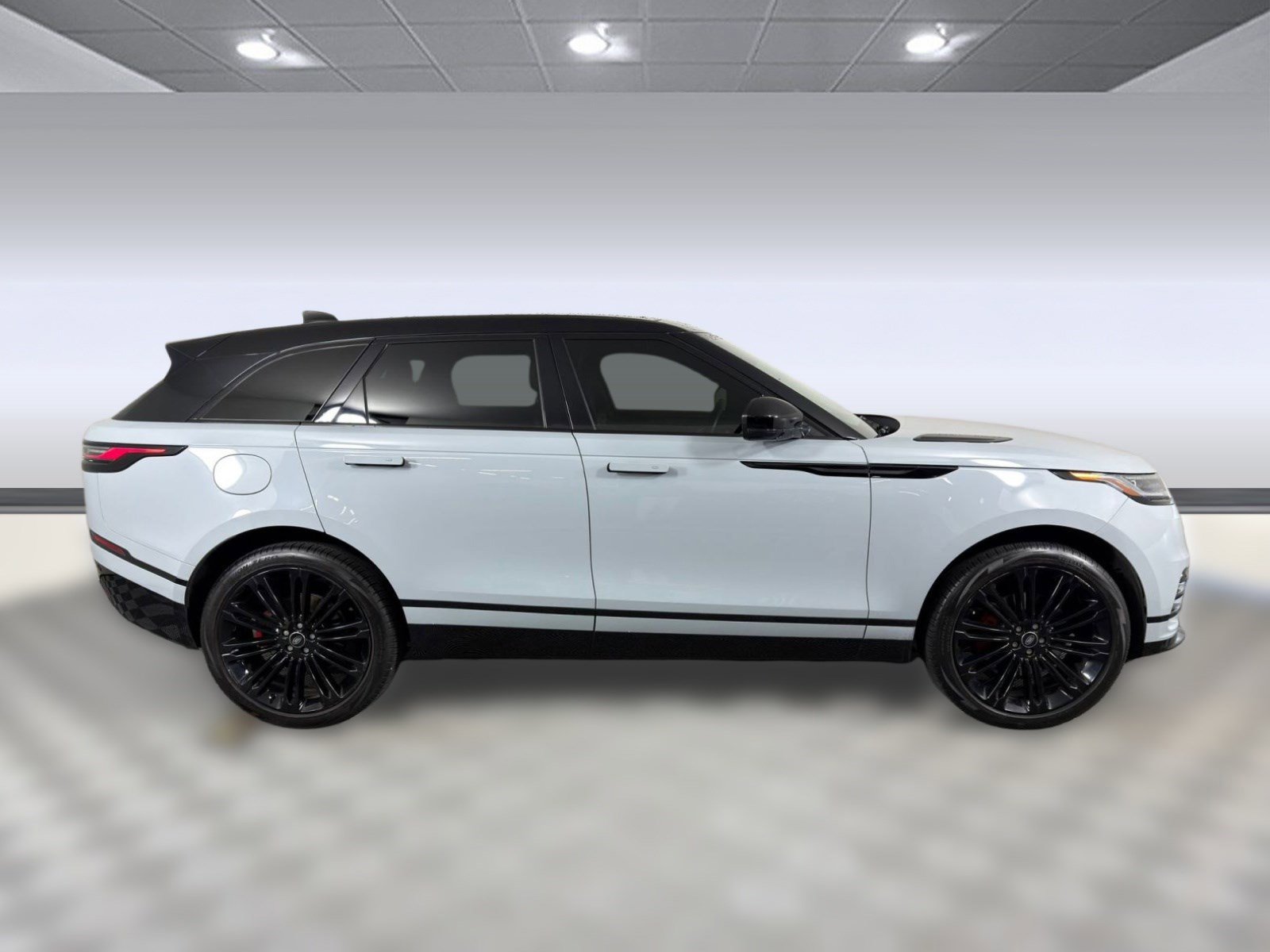 Used 2024 Land Rover Range Rover Velar Dynamic SE image 8