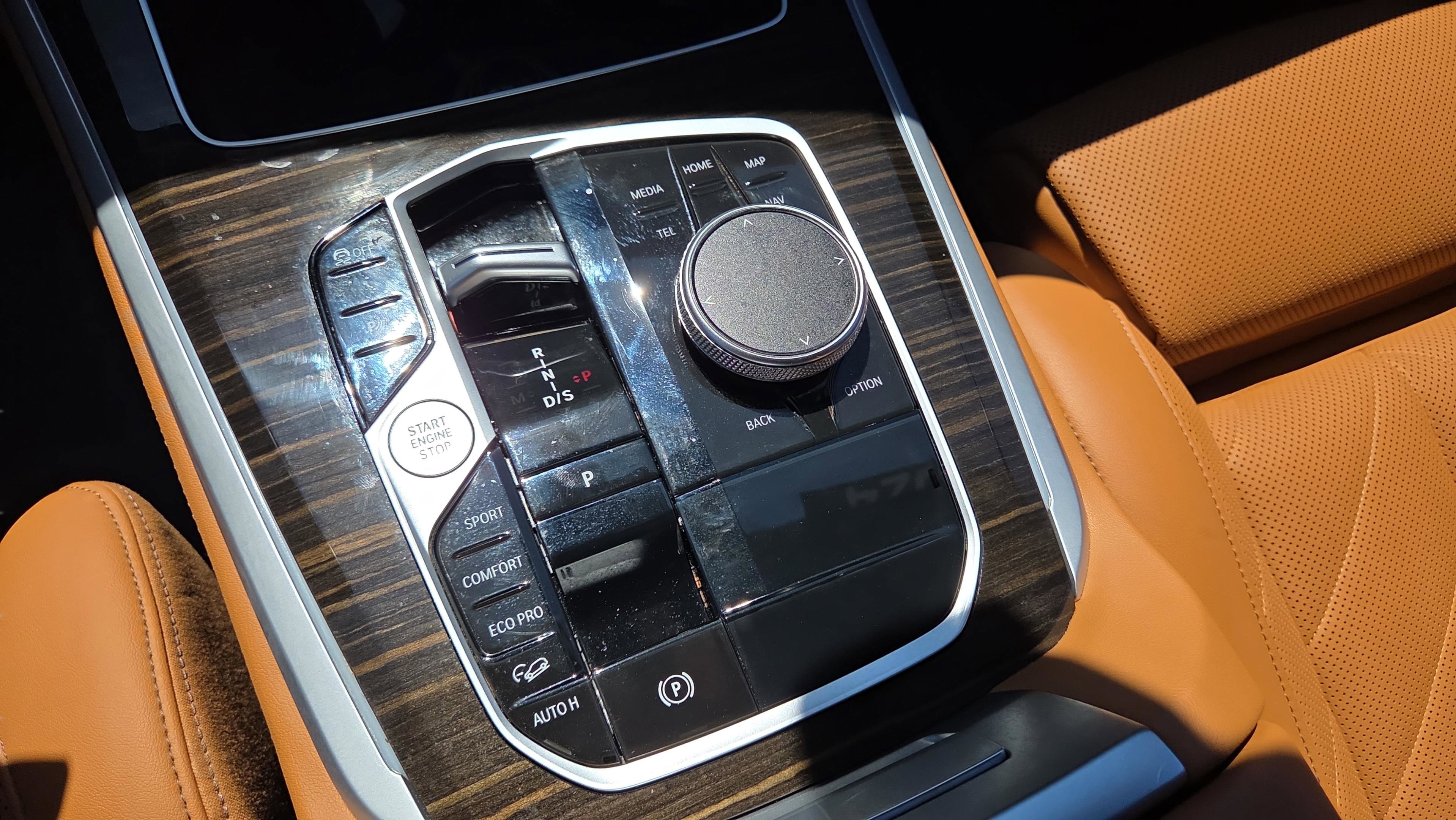 Certified 2024 BMW X5 xDrive40i w/ Premium Package image 39