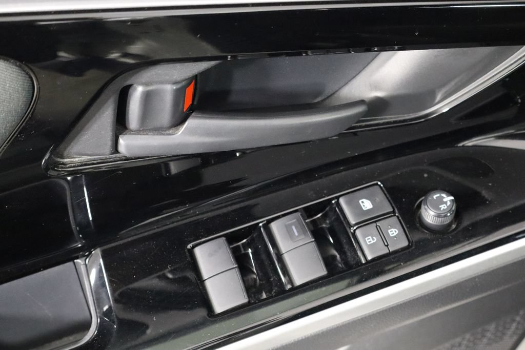 Used 2023 Subaru Solterra AWD image 20