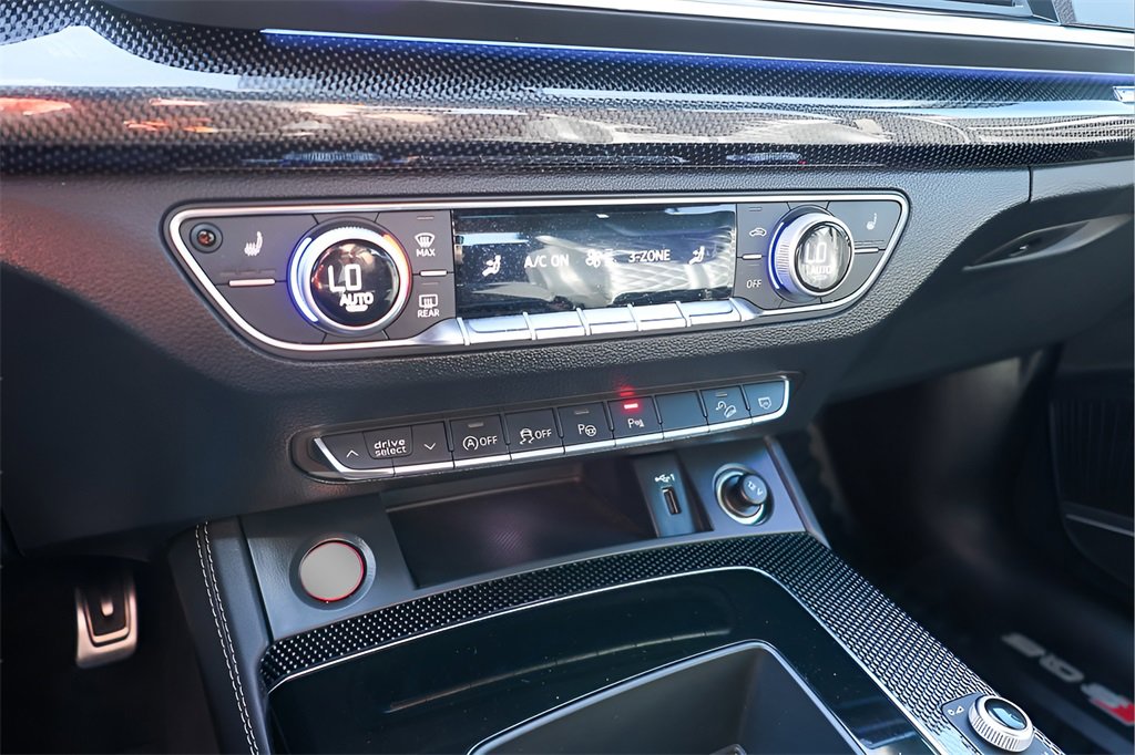 Used 2023 Audi SQ5 Prestige w/ Prestige Package image 17