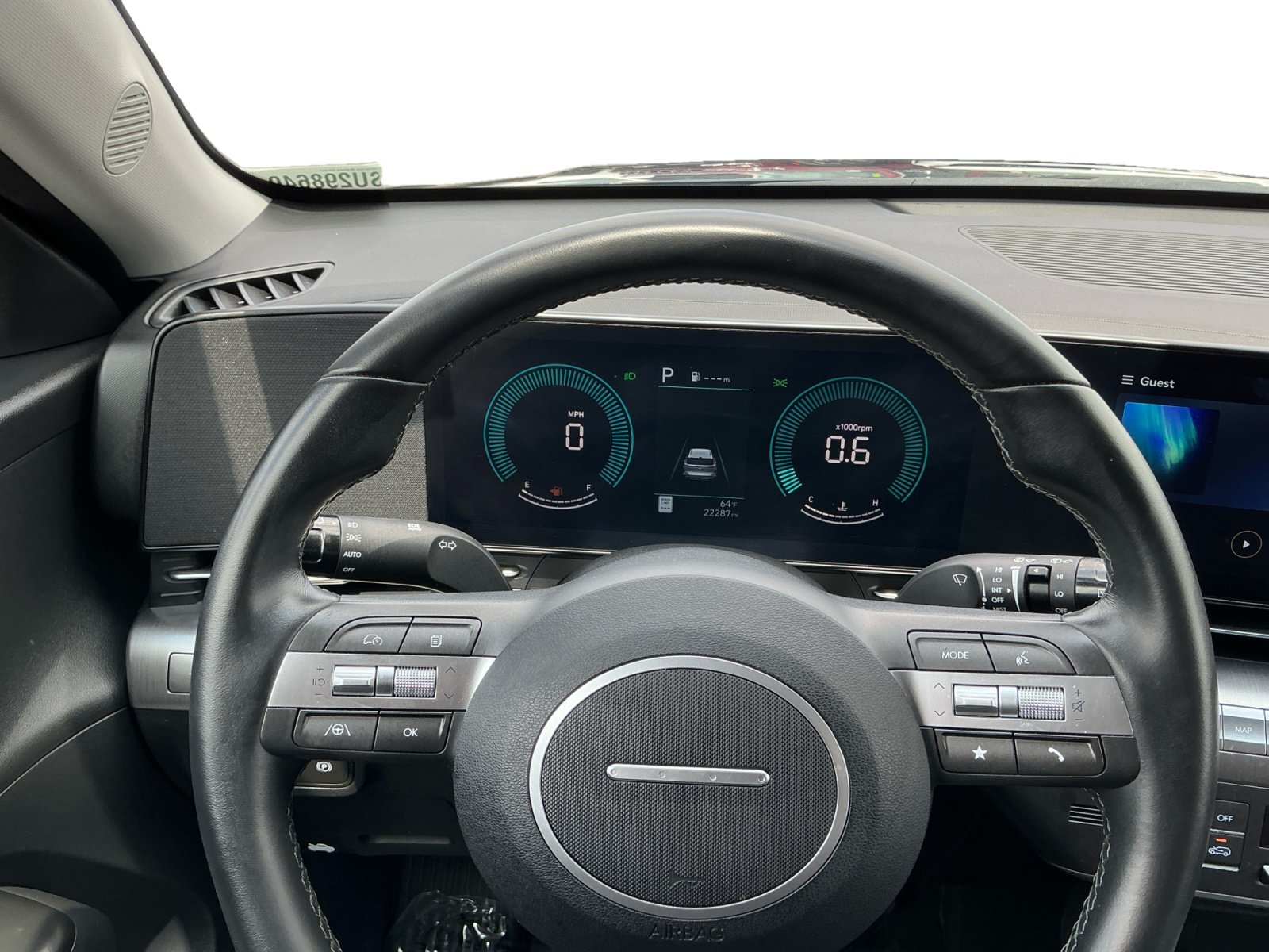 Used 2025 Hyundai Kona SEL FWD image 12