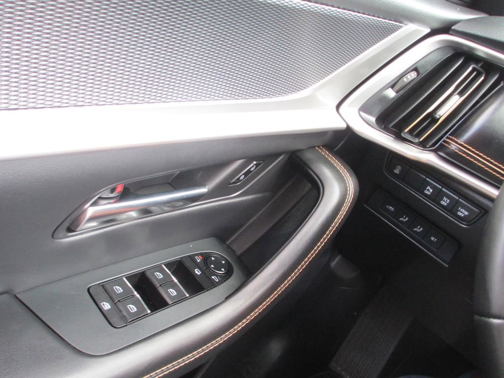 Used 2025 MAZDA CX-90 3.3 Turbo S w/ Premium Package image 29