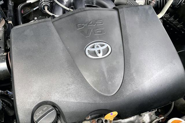Certified 2019 Toyota Highlander LE w/ Carpet Mat Package (TMS) AWD/4WD image 31