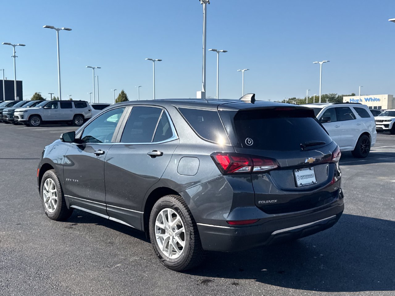 Used 2023 Chevrolet Equinox LT AWD/4WD image 4