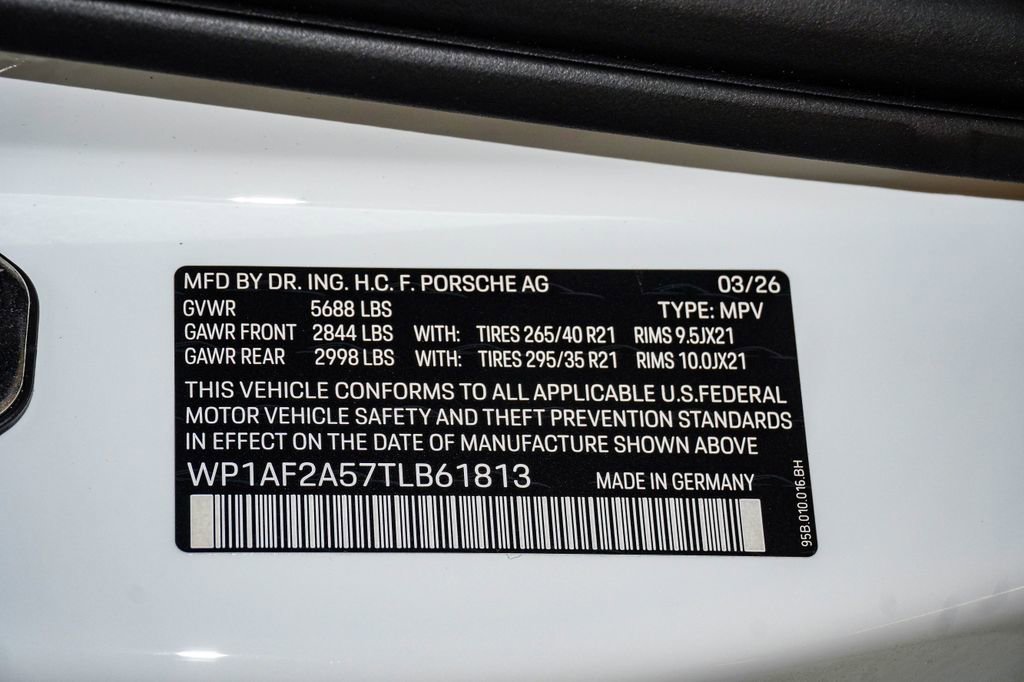 New 2026 Porsche Macan GTS AWD/4WD image 30