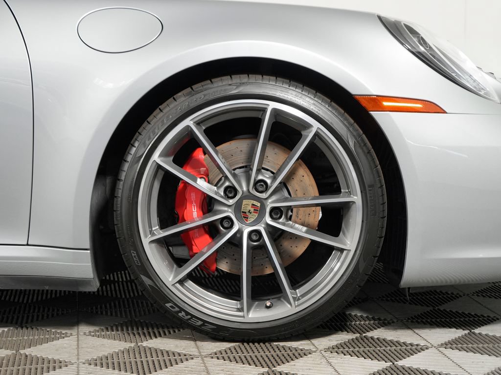 Certified 2020 Porsche 911 Carrera 4S AWD/4WD image 23