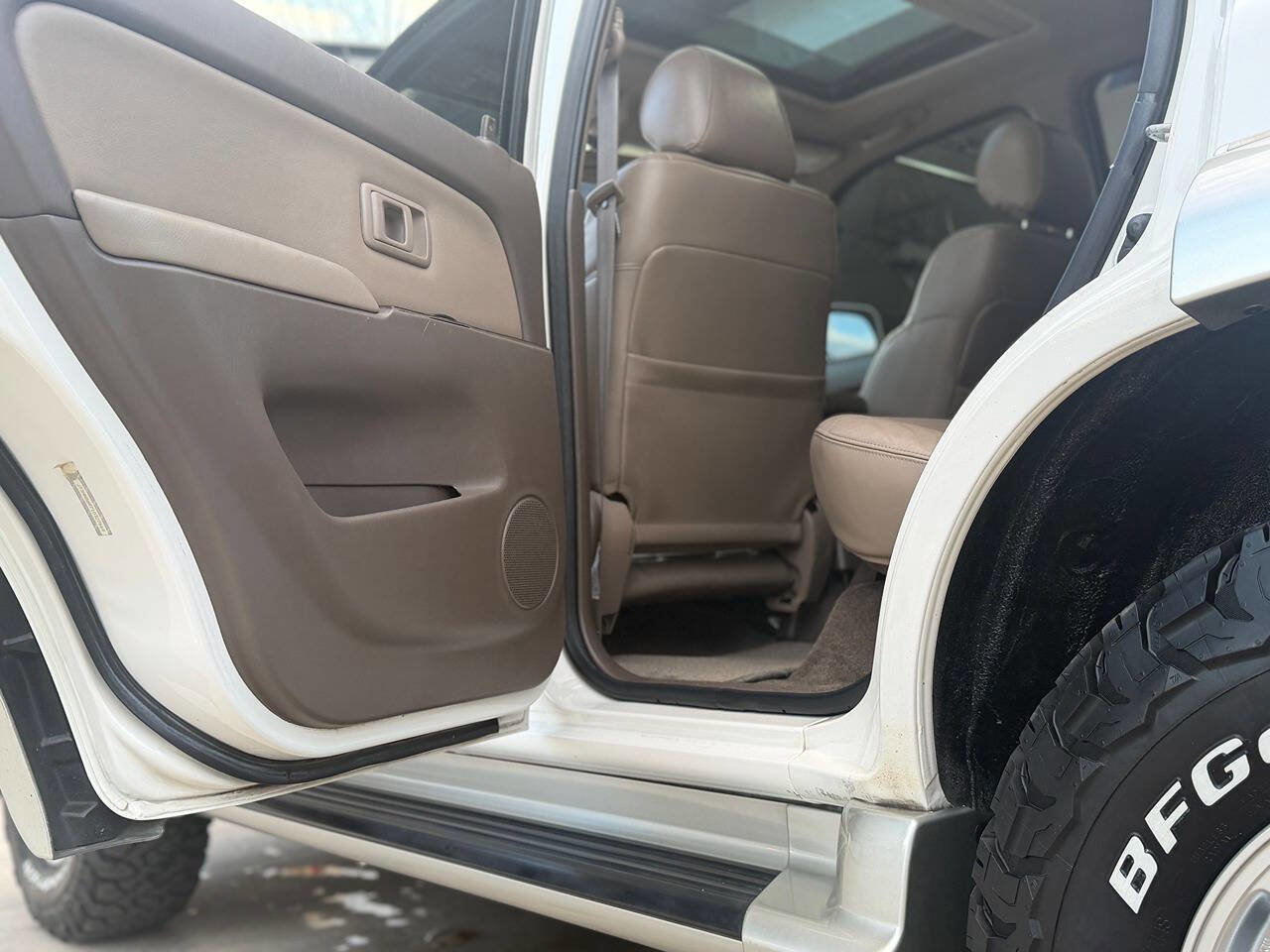 Used 2001 Toyota 4Runner SR5 image 34