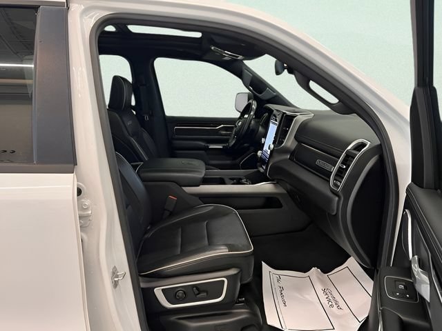 Used 2020 RAM 1500 Laramie AWD/4WD image 13
