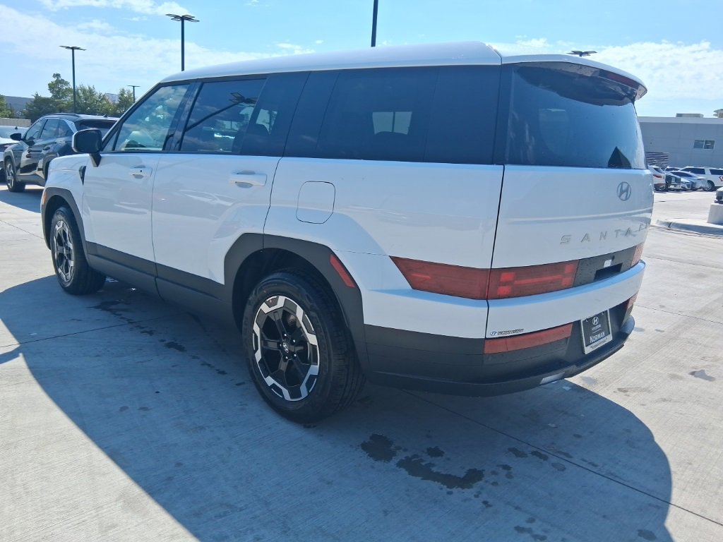 New 2026 Hyundai Santa Fe SE image 7