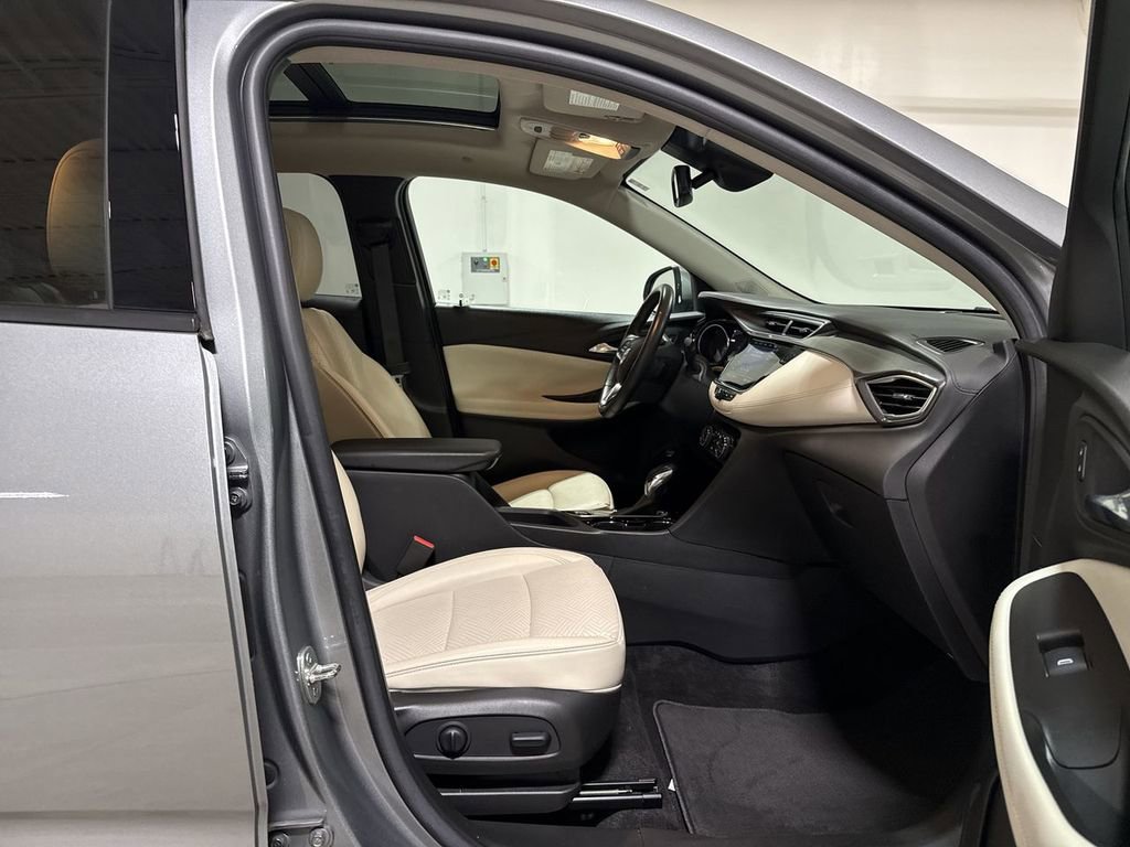 Used 2023 Buick Encore GX Essence w/ Experience Buick Package image 22