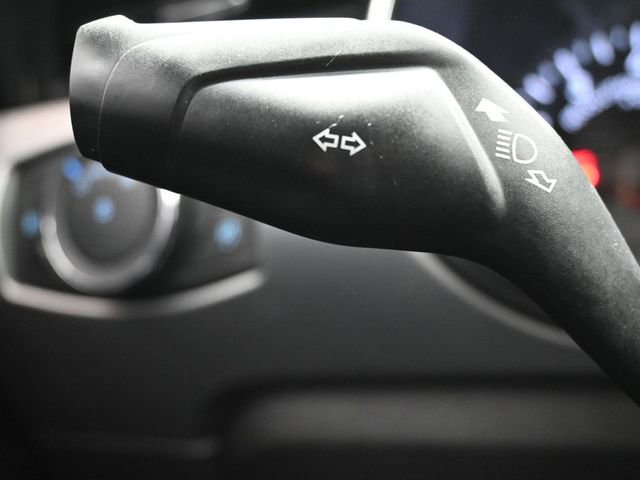 Used 2020 Ford Mustang Premium RWD image 21