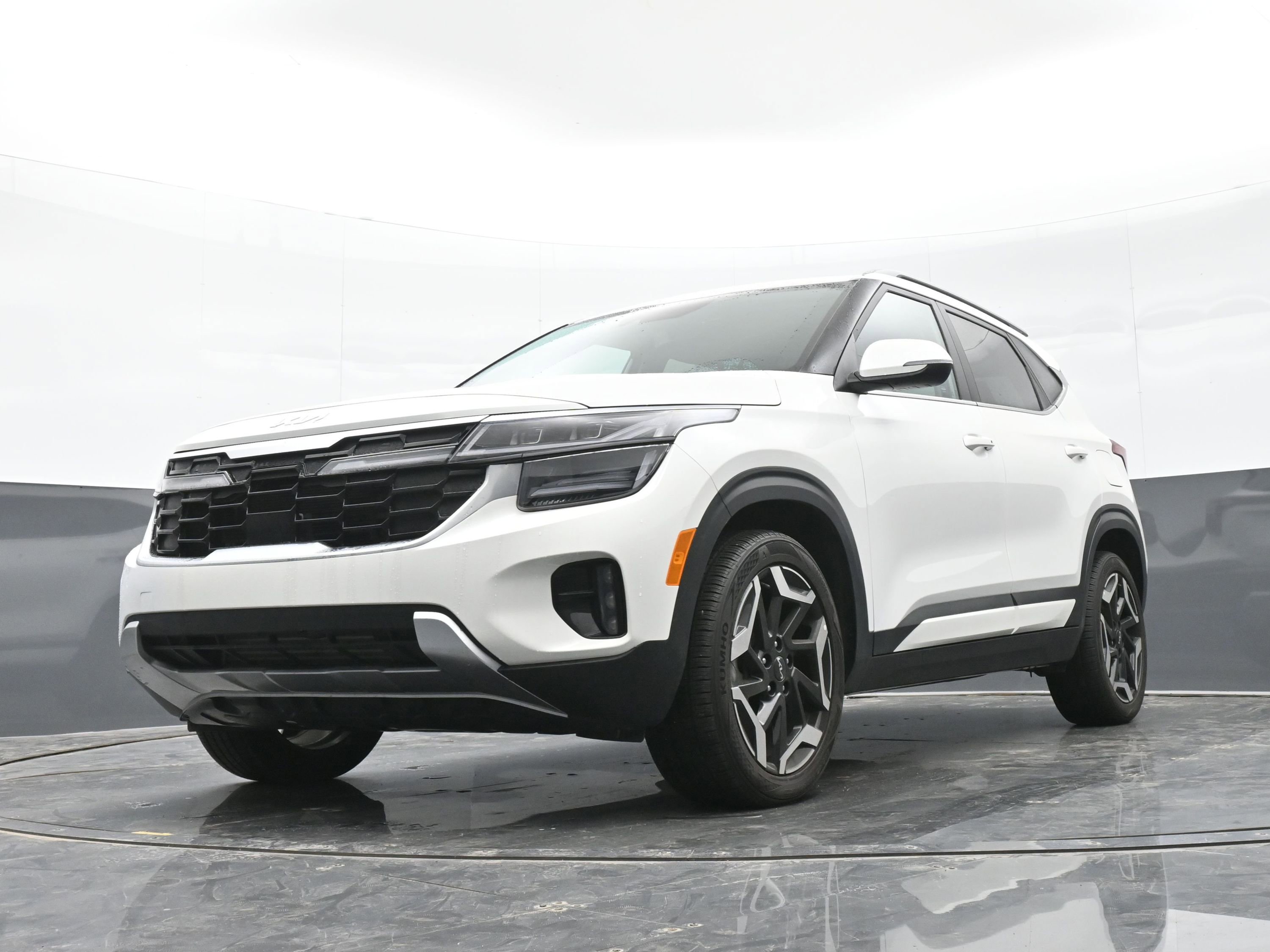 Used 2024 Kia Seltos SX image 43