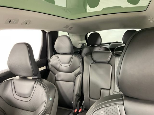 New 2026 Volvo EX90 Ultra AWD/4WD image 35
