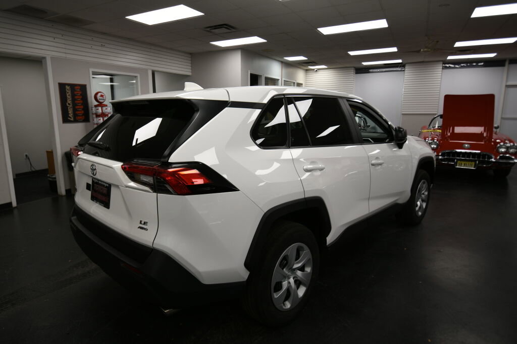 Certified 2024 Toyota RAV4 LE image 7