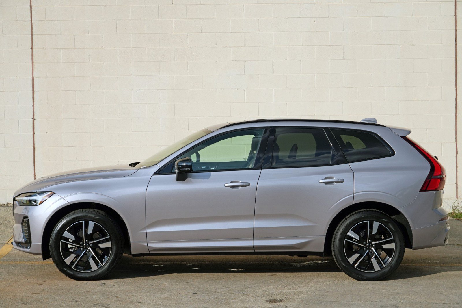 Used 2026 Volvo XC60 B5 Core w/ Climate Package AWD/4WD image 51
