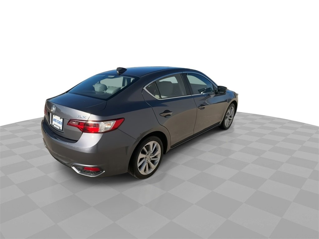 Used 2017 Acura ILX image 8