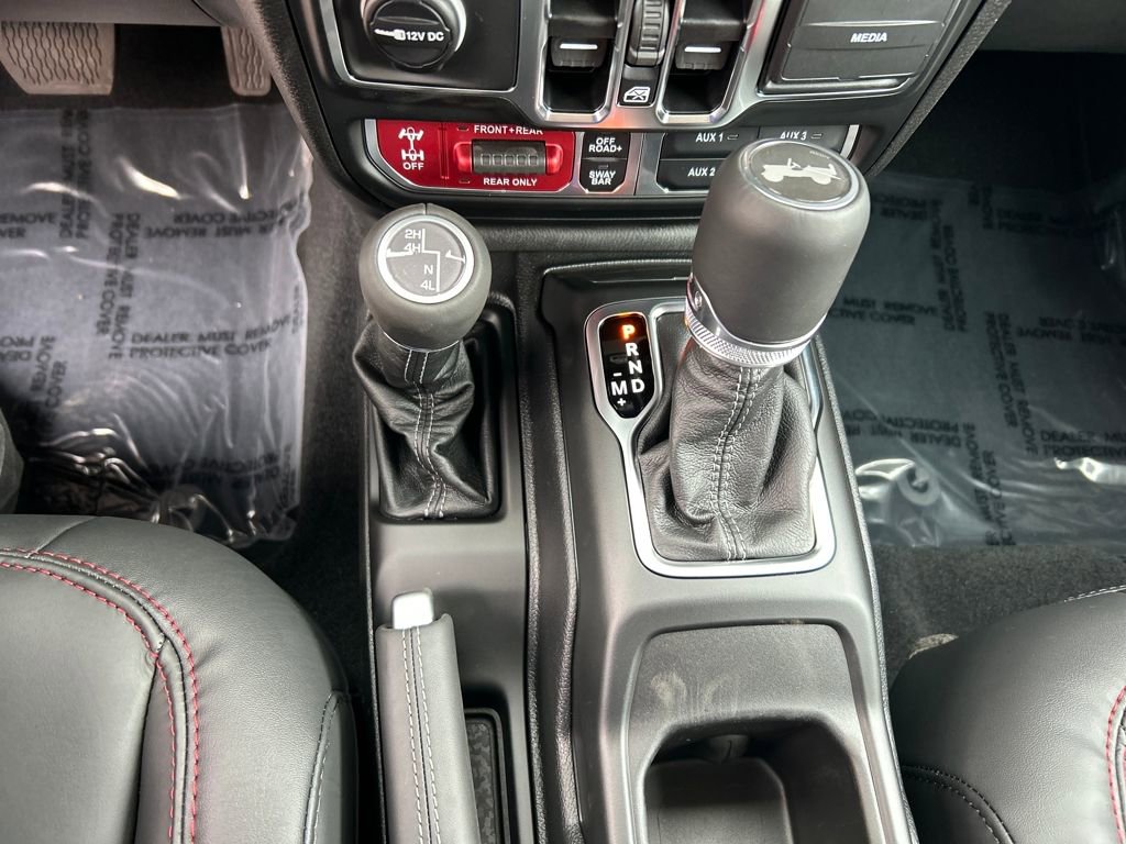 New 2026 Jeep Wrangler Unlimited Rubicon w/ Safety Group image 17