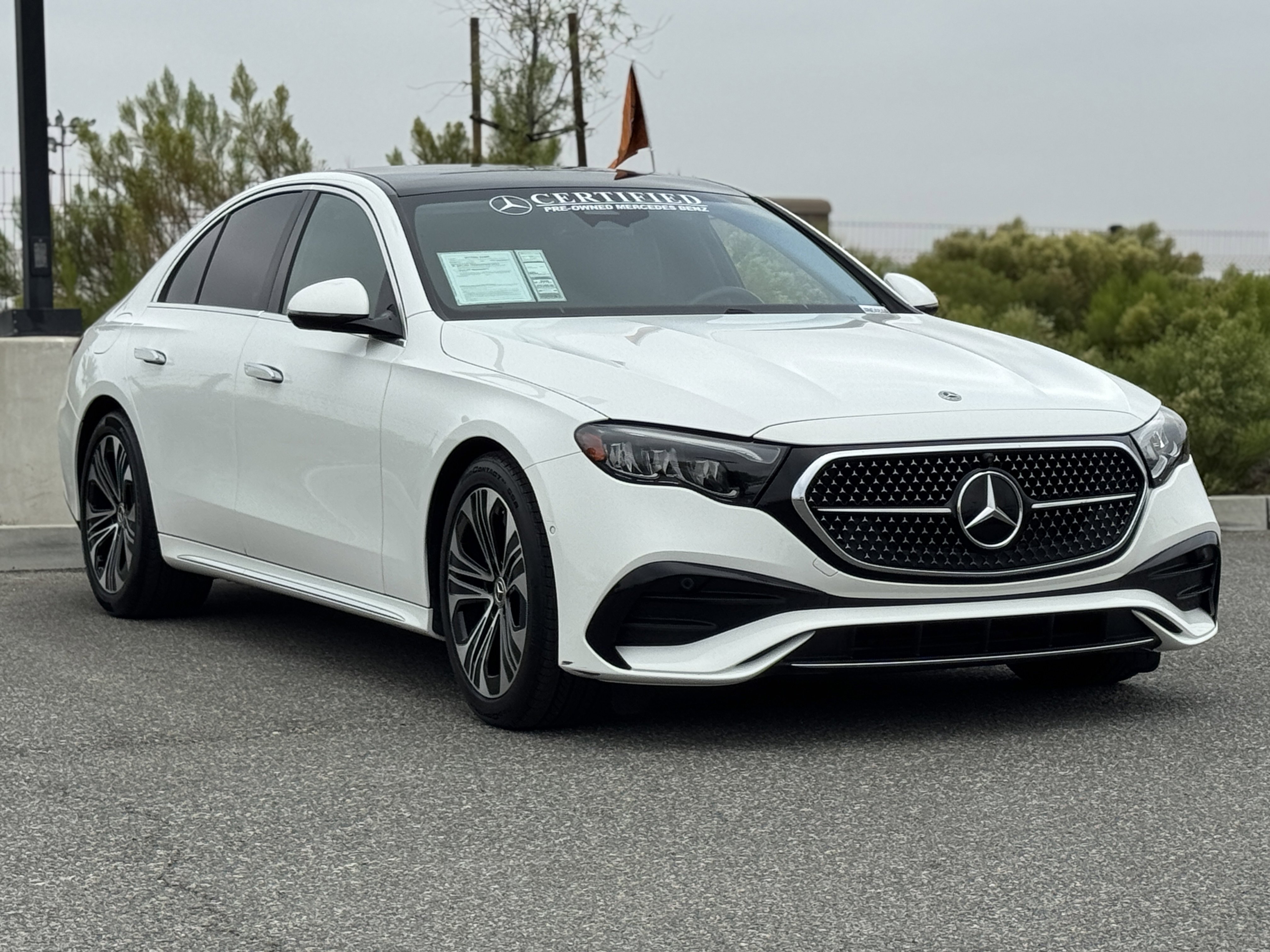 Used 2024 Mercedes-Benz E 350 4MATIC Sedan image 6