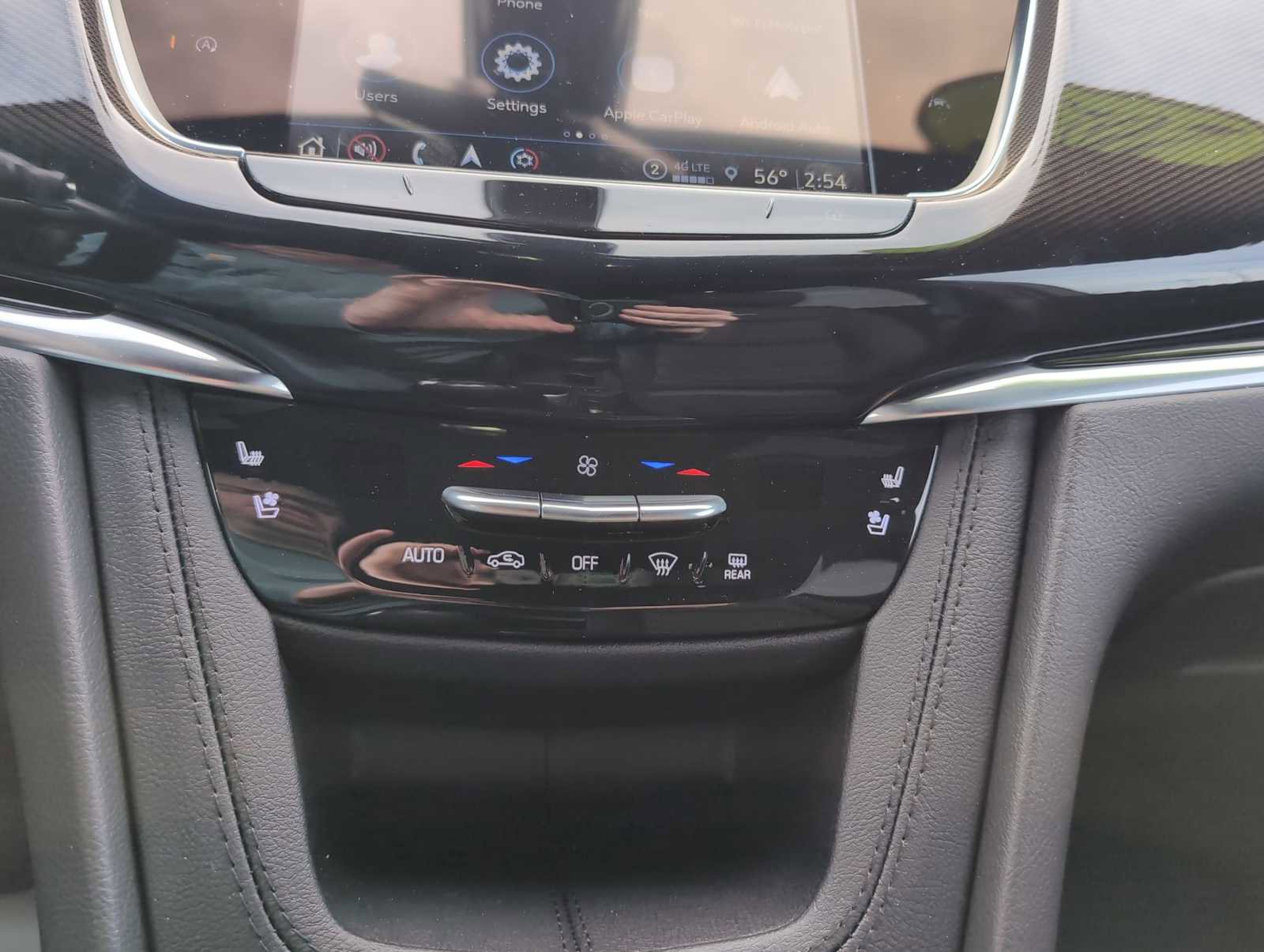 Used 2025 Cadillac XT6 Premium Luxury w/ Platinum Package AWD/4WD image 28