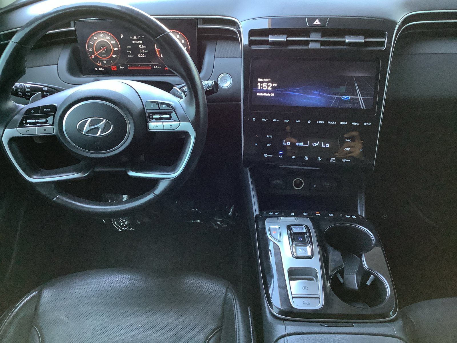 Used 2022 Hyundai Tucson Limited w/ Winter Package AWD/4WD image 11