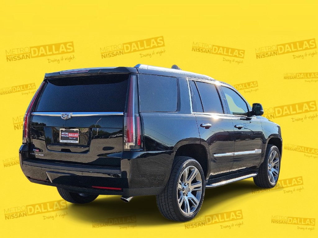 Used 2020 Cadillac Escalade Luxury RWD image 5