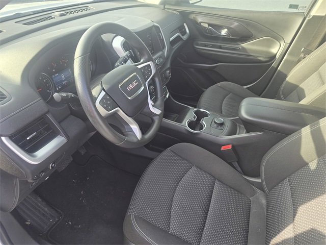 Used 2023 GMC Terrain SLE image 20