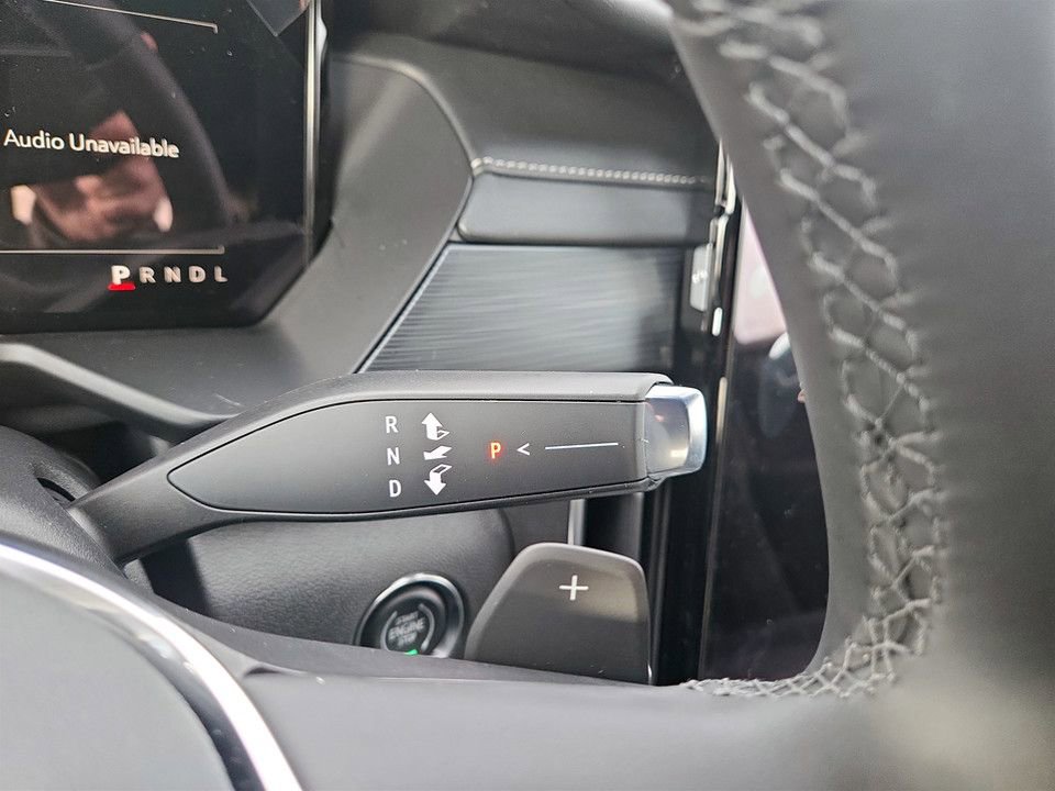 New 2026 GMC Acadia Elevation image 17