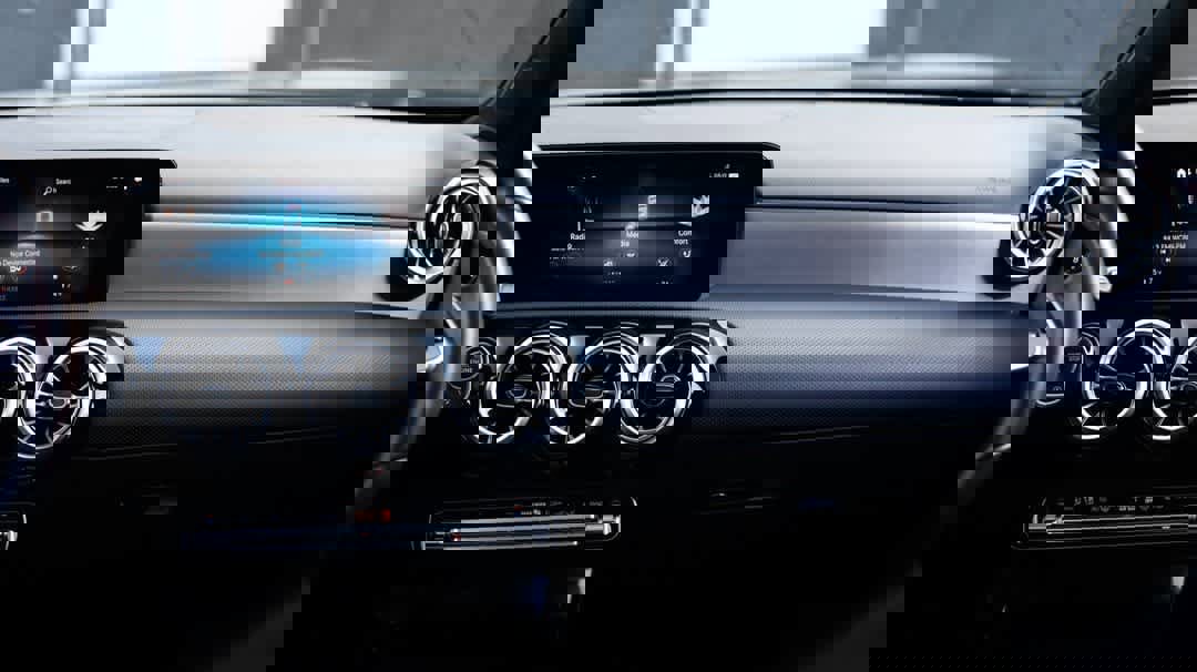 Used 2022 Mercedes-Benz A 220 4MATIC image 24