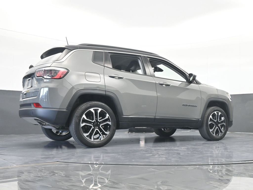 Used 2022 Jeep Compass Limited image 60