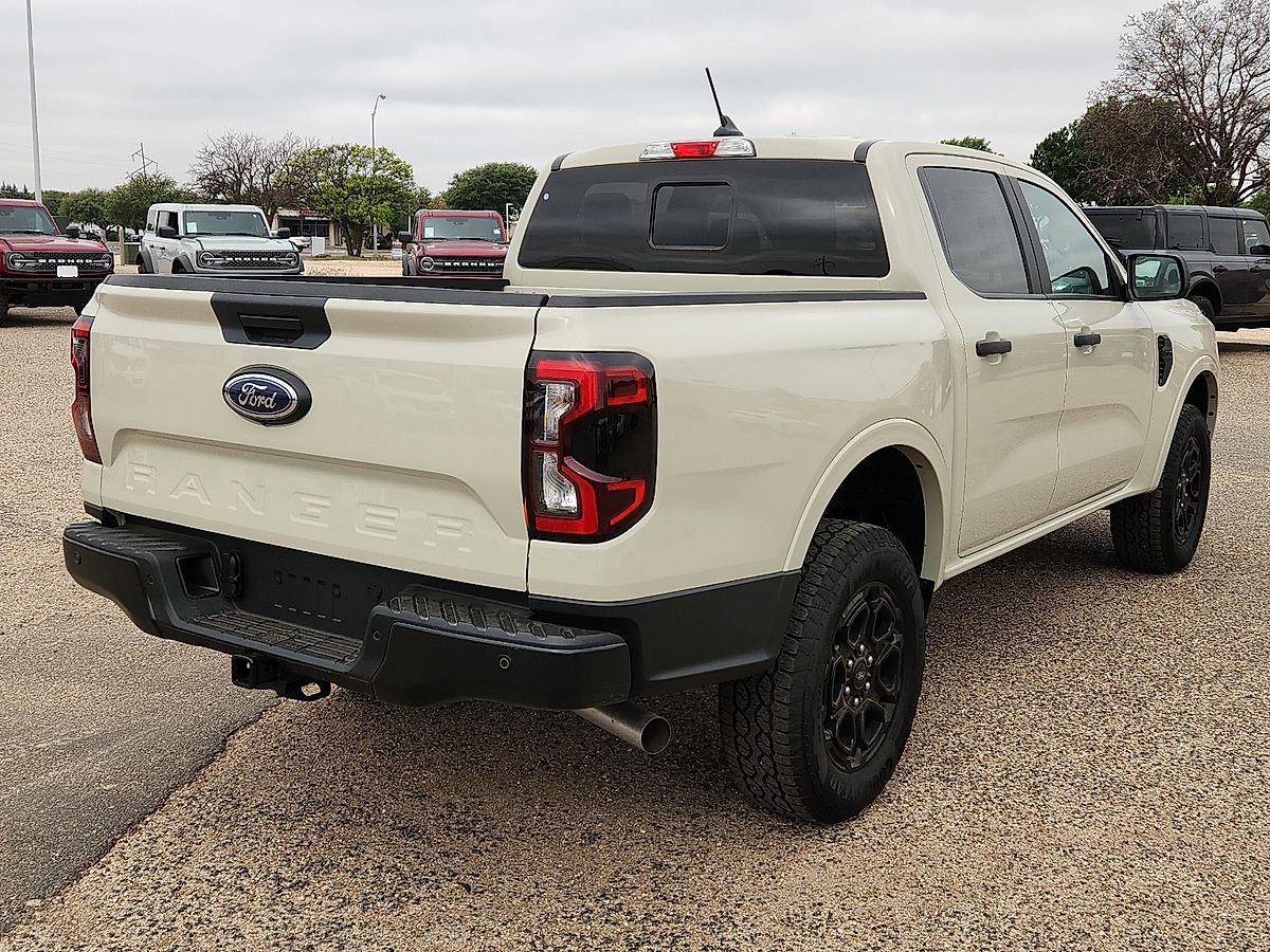 New 2025 Ford Ranger XLT w/ Equipment Group 301A High RWD image 3
