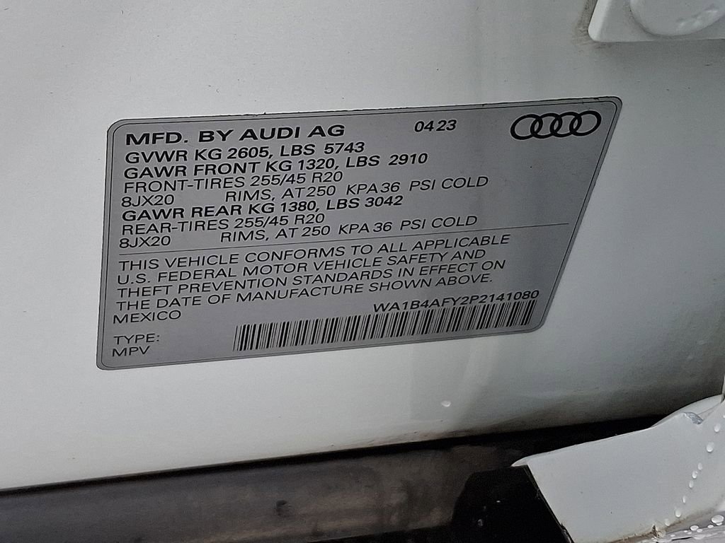 Used 2023 Audi SQ5 Premium Plus w/ Premium Plus Package image 27