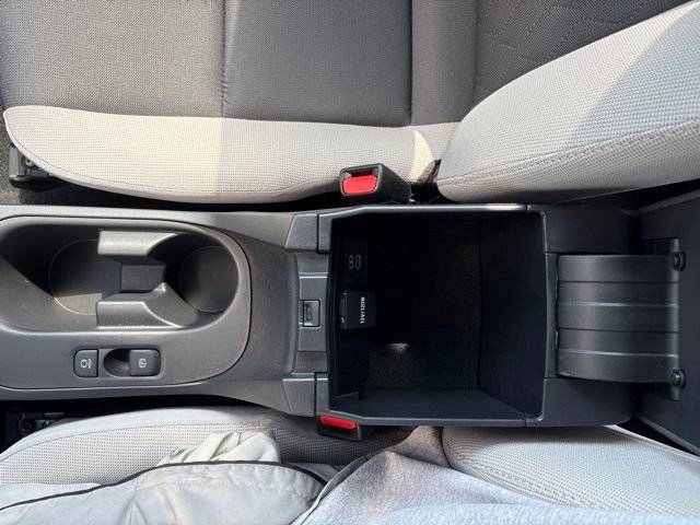 Used 2025 Toyota Corolla LE FWD image 22