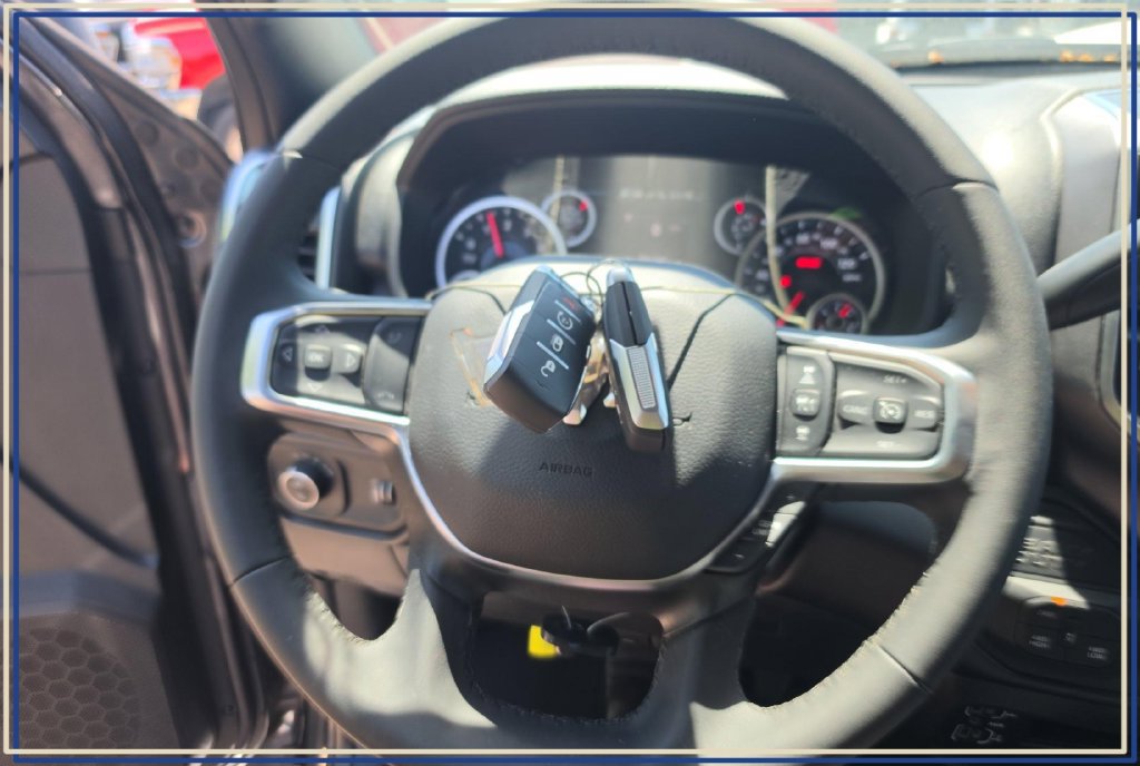 Used 2026 RAM 2500 Big Horn AWD/4WD image 4