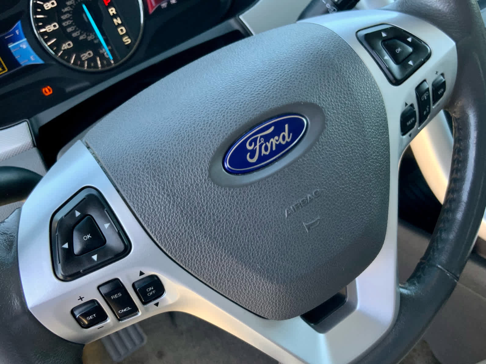 Used 2013 Ford Edge SEL AWD/4WD image 33