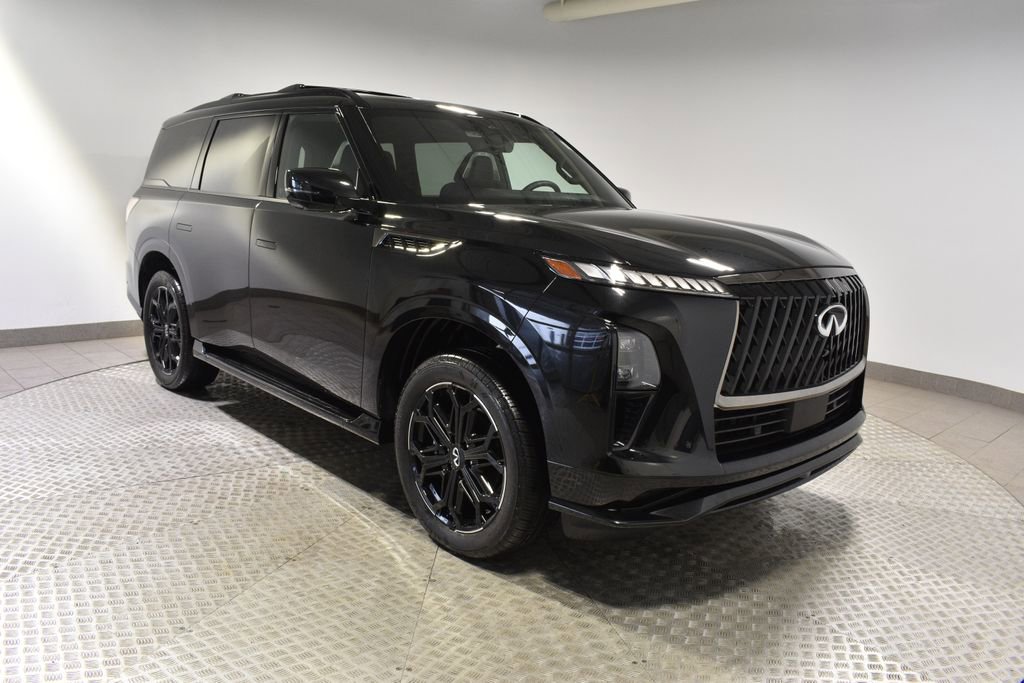 Used 2026 INFINITI QX80 4WD w/ Sport Exterior Package image 7