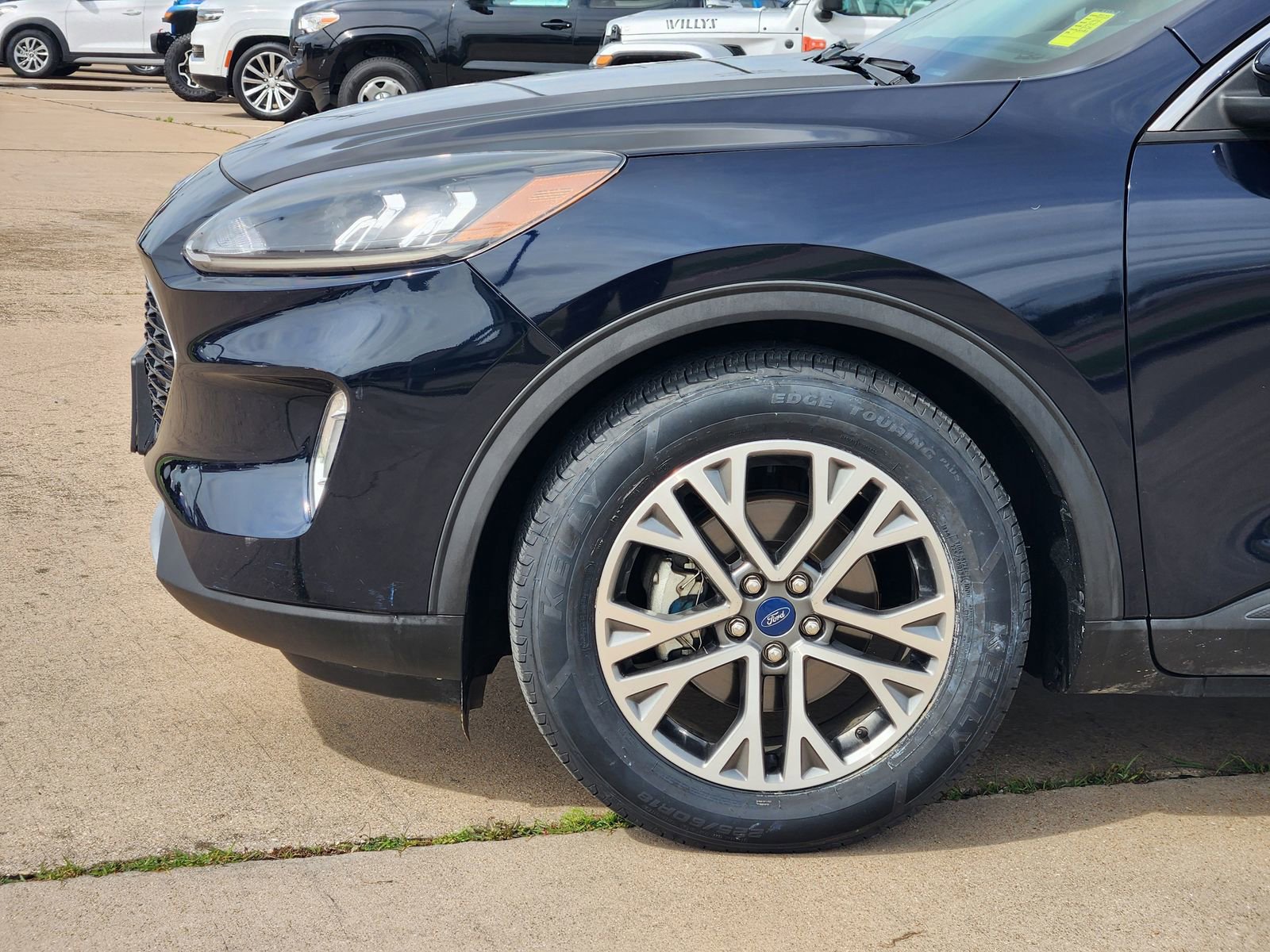 Used 2021 Ford Escape SEL w/ Technology Package FWD image 10