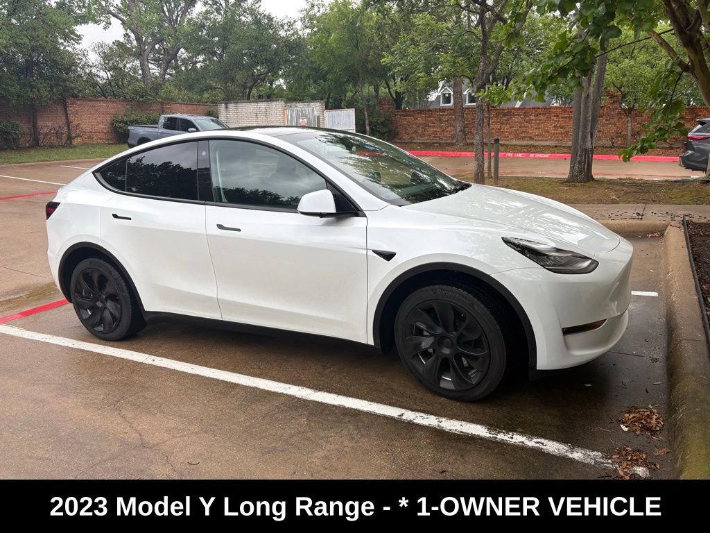 Used 2023 Tesla Model Y Long Range AWD/4WD image 2
