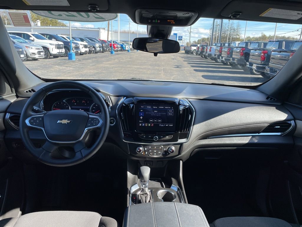 Used 2023 Chevrolet Traverse LT AWD/4WD image 12