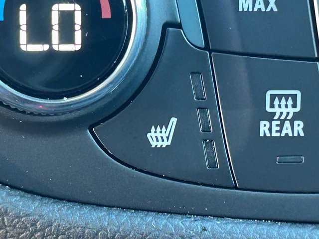 Used 2024 Chevrolet Equinox RS w/ RS Leather Package image 15