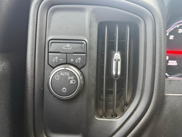 Used 2021 Chevrolet Silverado 2500 W/T image 40