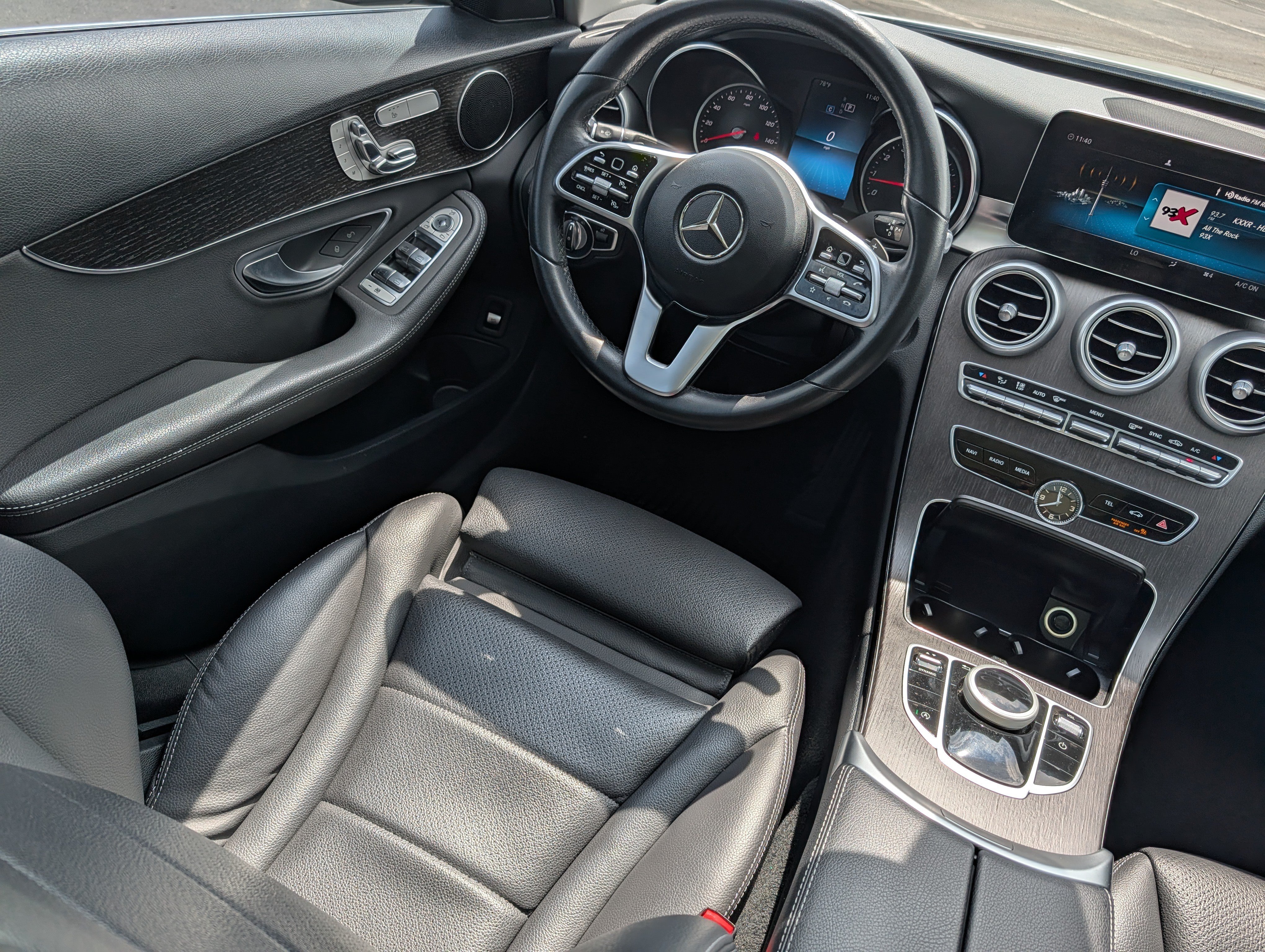 Used 2020 Mercedes-Benz C 300 4MATIC Sedan image 9