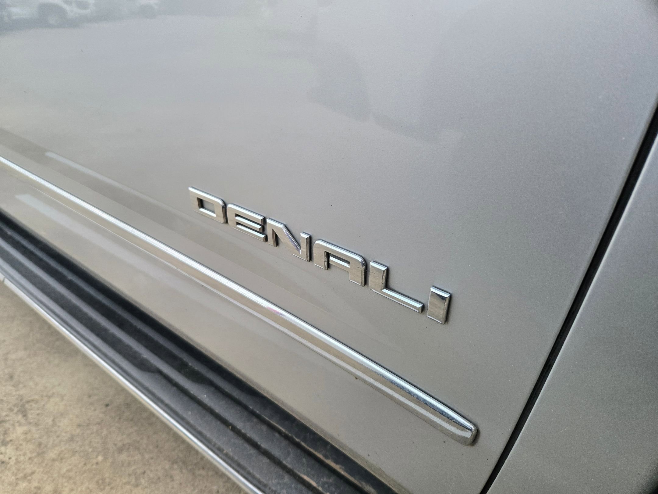 Used 2018 GMC Yukon Denali image 10