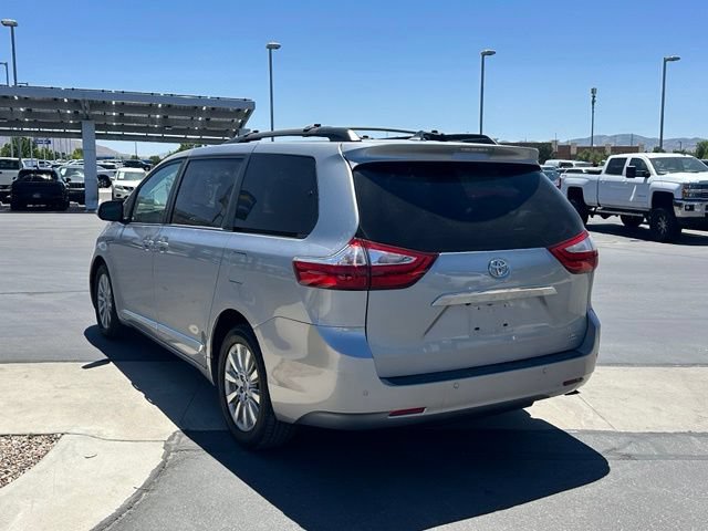 Used 2015 Toyota Sienna Limited AWD/4WD image 4