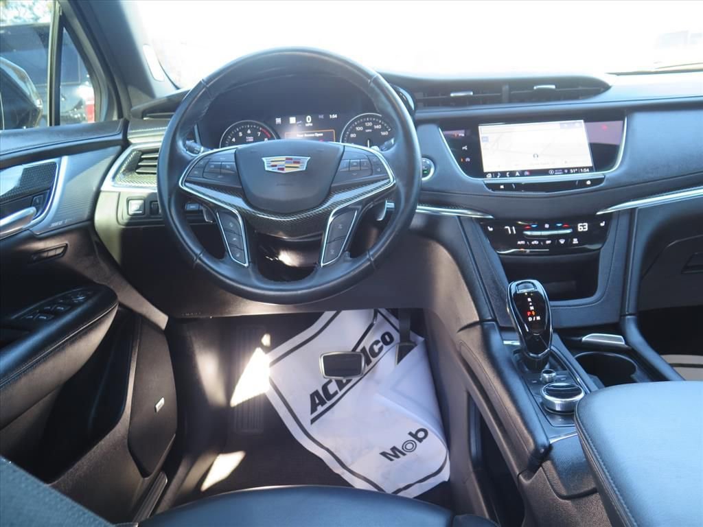 Used 2023 Cadillac XT5 Sportv w/ Technology Package image 21