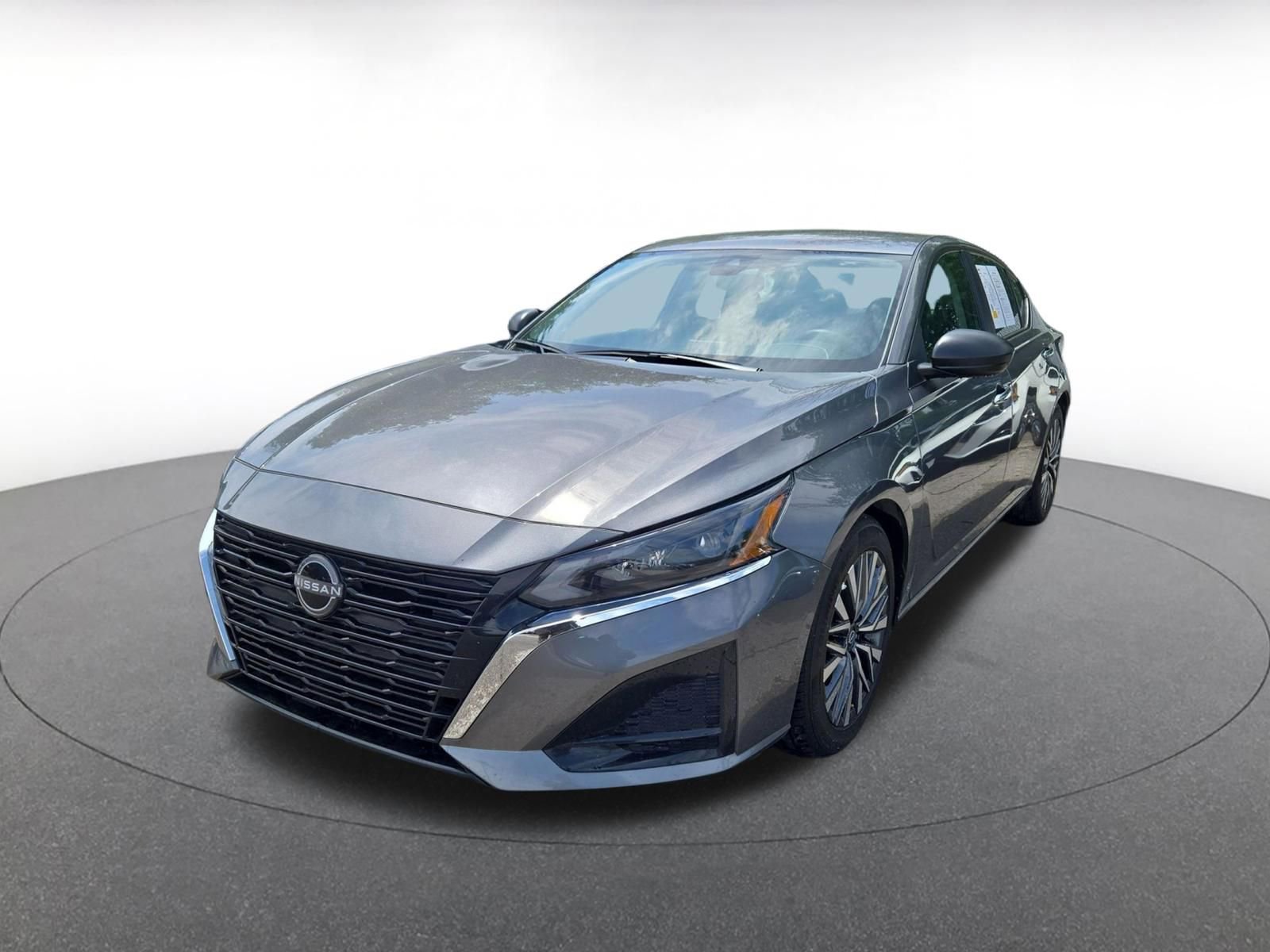 Used 2025 Nissan Altima 2.5 SV FWD video 2