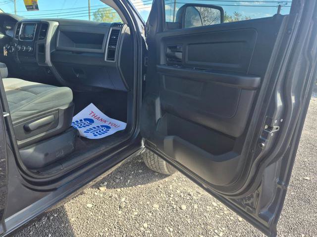 Used 2017 RAM 1500 Express w/ Express Value Package image 10