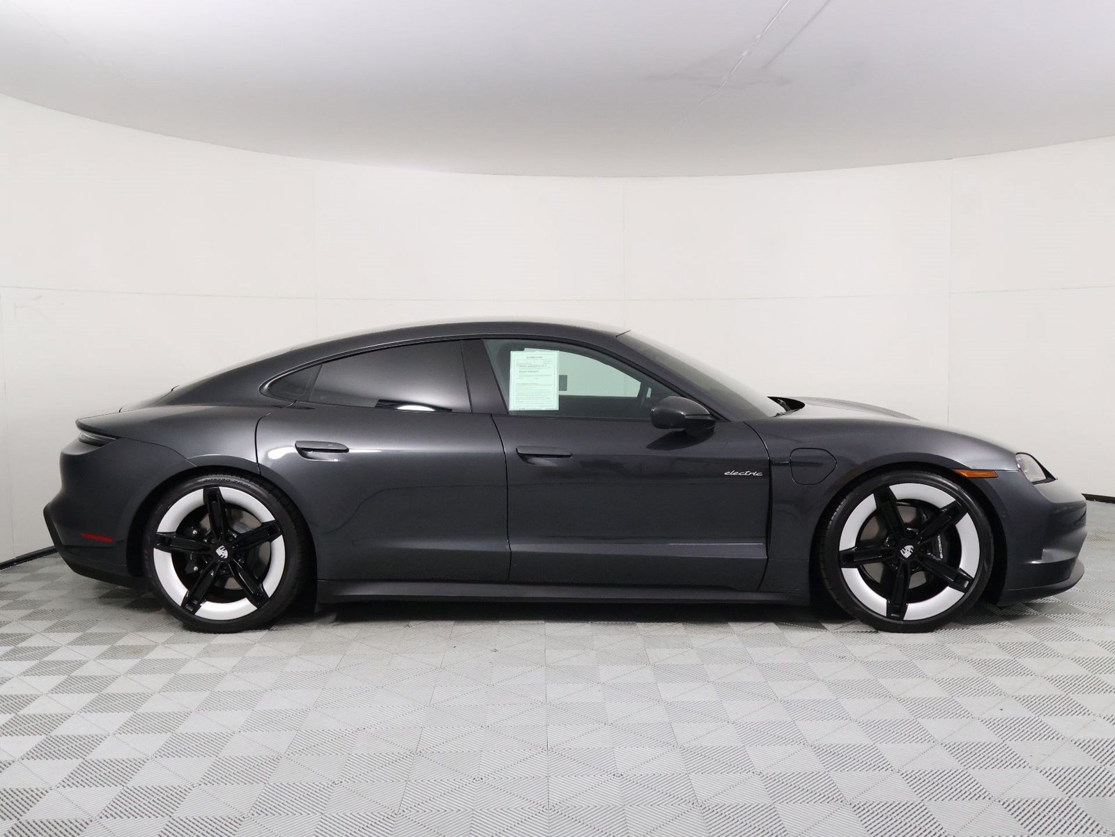 Certified 2025 Porsche Taycan RWD image 8