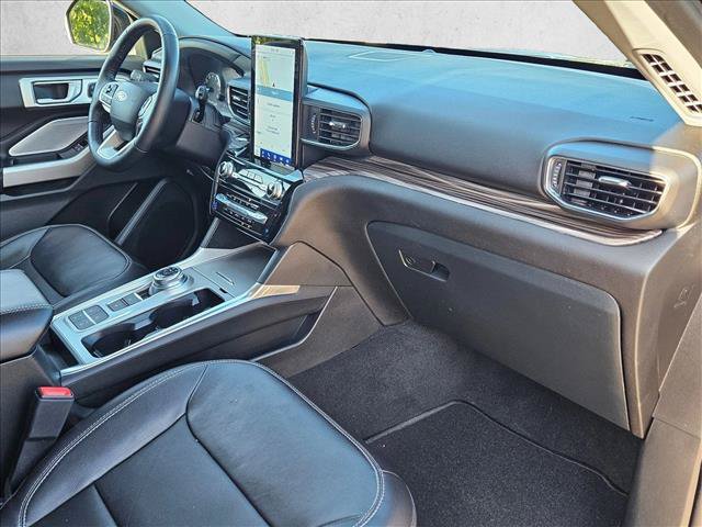 Used 2023 Ford Explorer Limited w/ Limited Technology Package RWD image 24